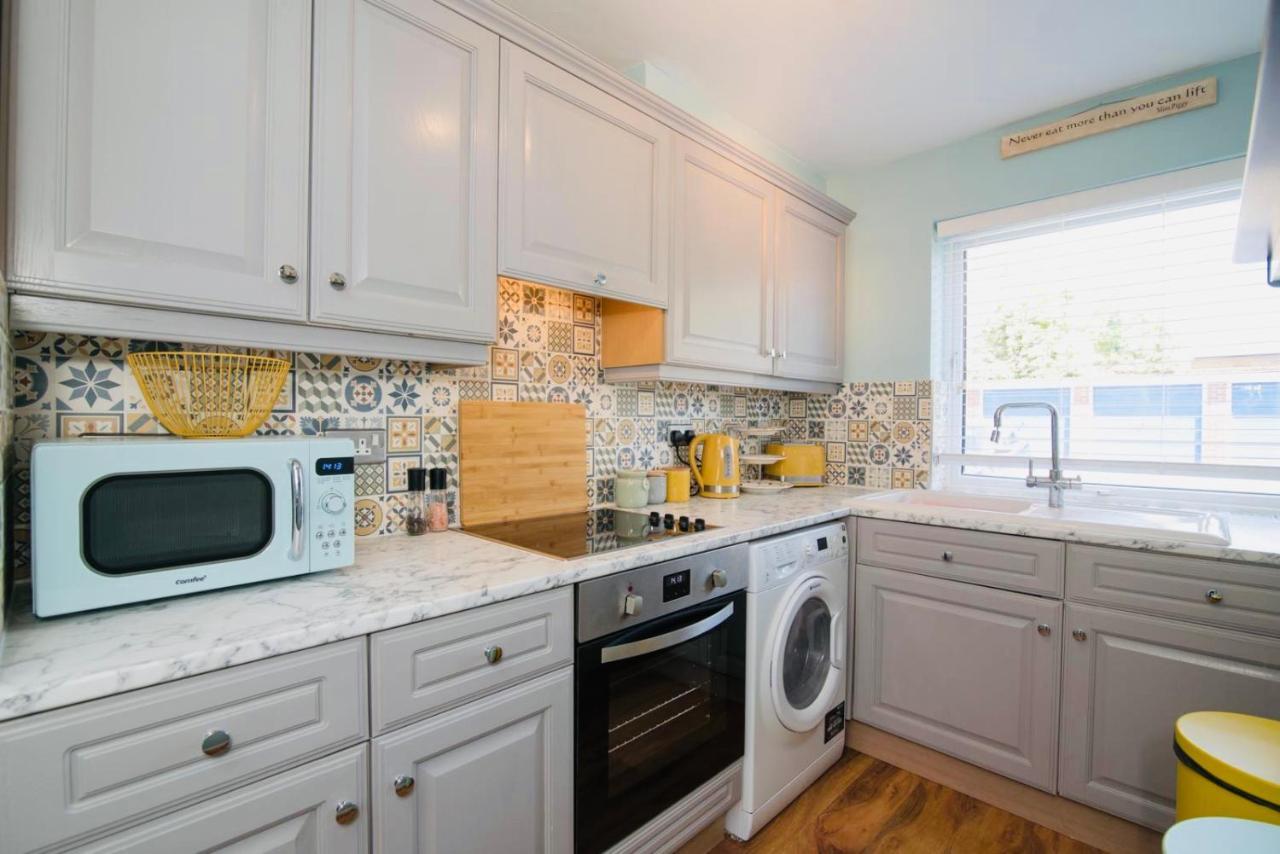 Aston Henry James Stunning One Bedroom Apartment In Royal Windsor Luaran gambar